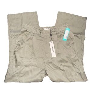 NWT Vigoss Cargo Trouser Pants in Olive Green Stitchfix Soft Lyocell Material